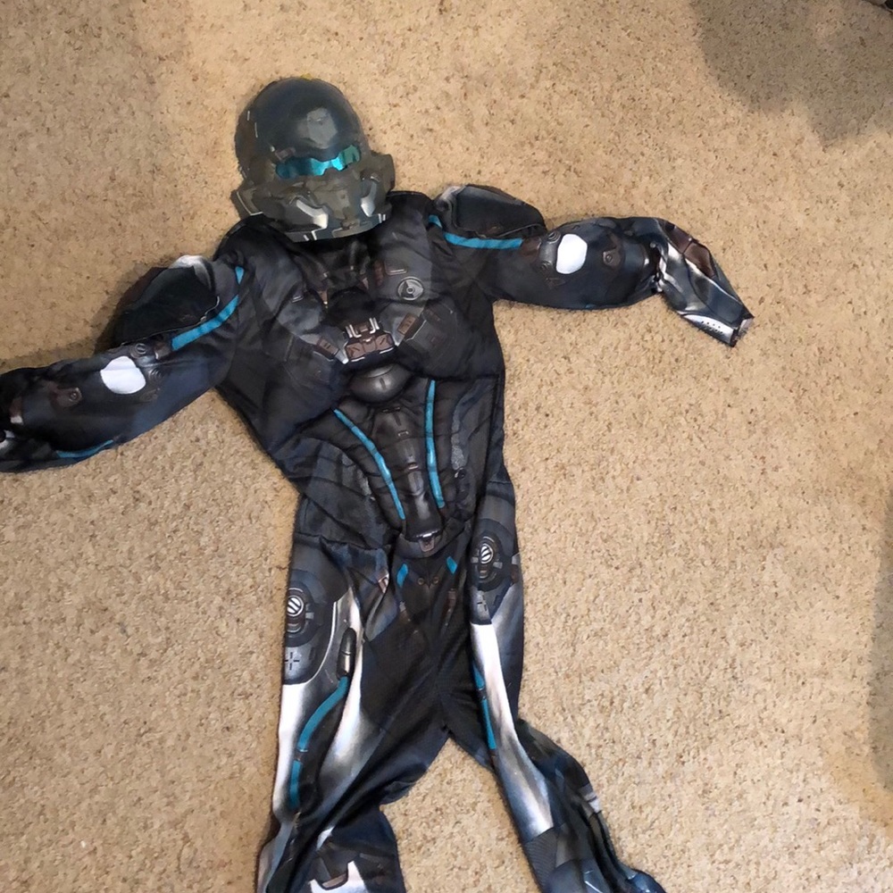 Halo Halloween costume